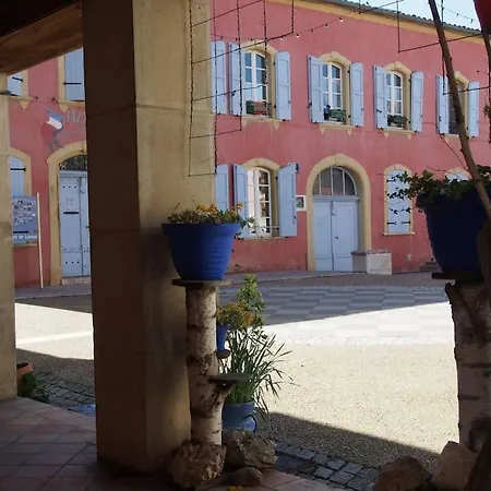 Maison Spacieuse Face Aux Pyrenees Holiday home
