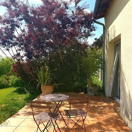 Maison Spacieuse Face Aux Pyrenees