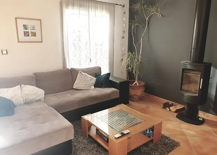 Maison Spacieuse Face Aux Pyrenees