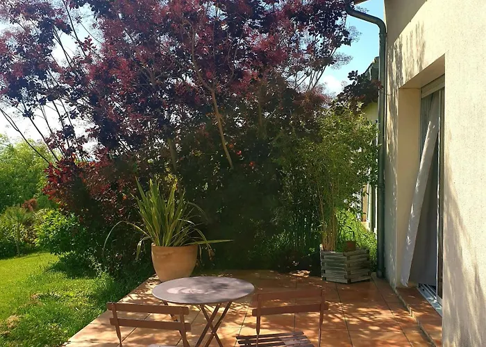 Maison Spacieuse Face Aux Pyrenees